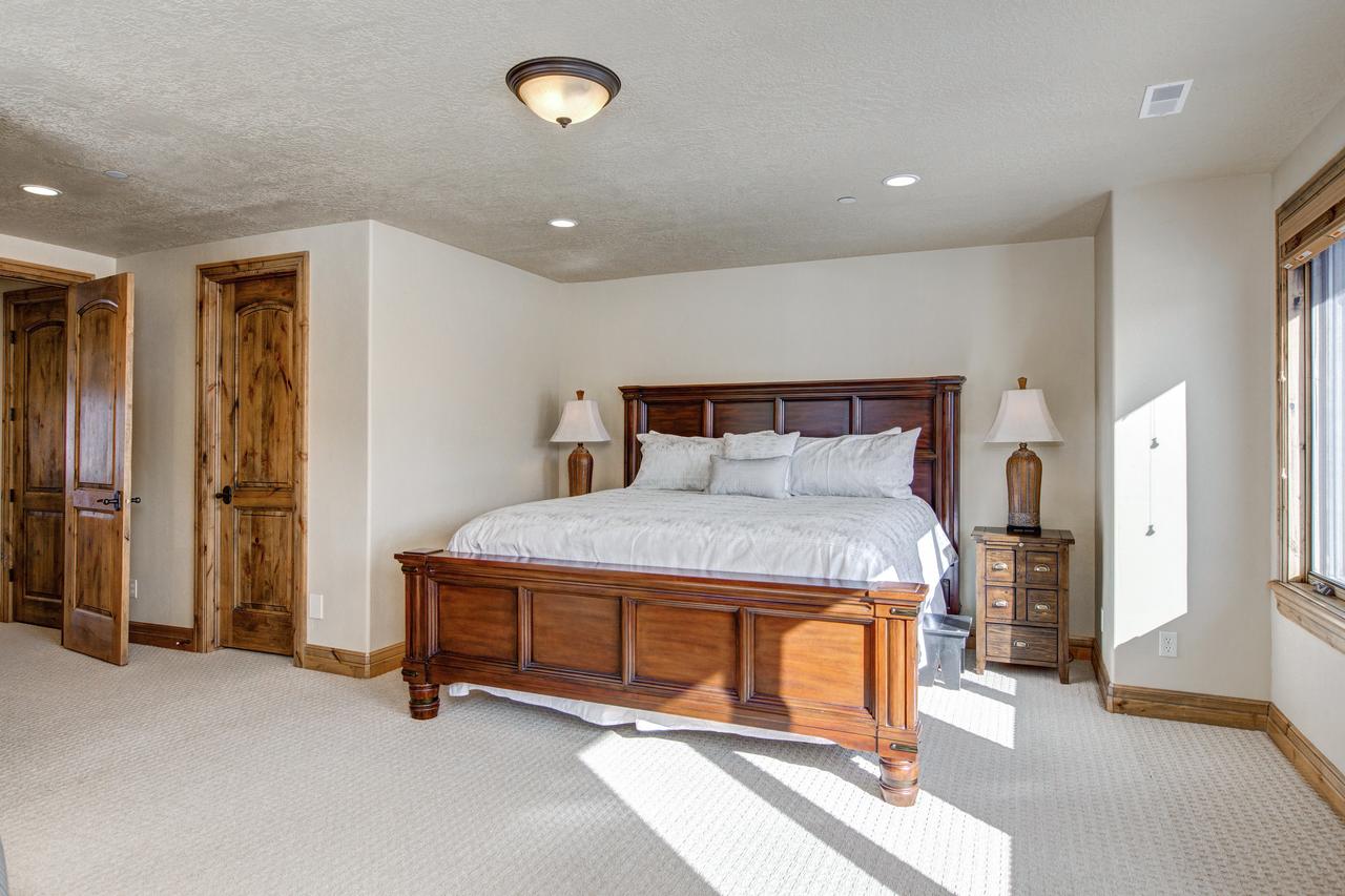 Still Water Townhouse Townhouse - thumb 22