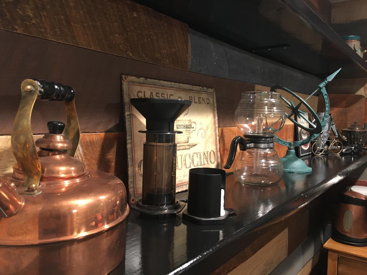 Baristas Suite THEMED Apt. Near ZION, Private HOT TUB! - thumb 8