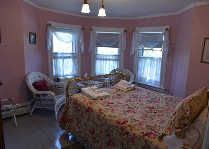 Richmond Victorian Inn - thumb 9