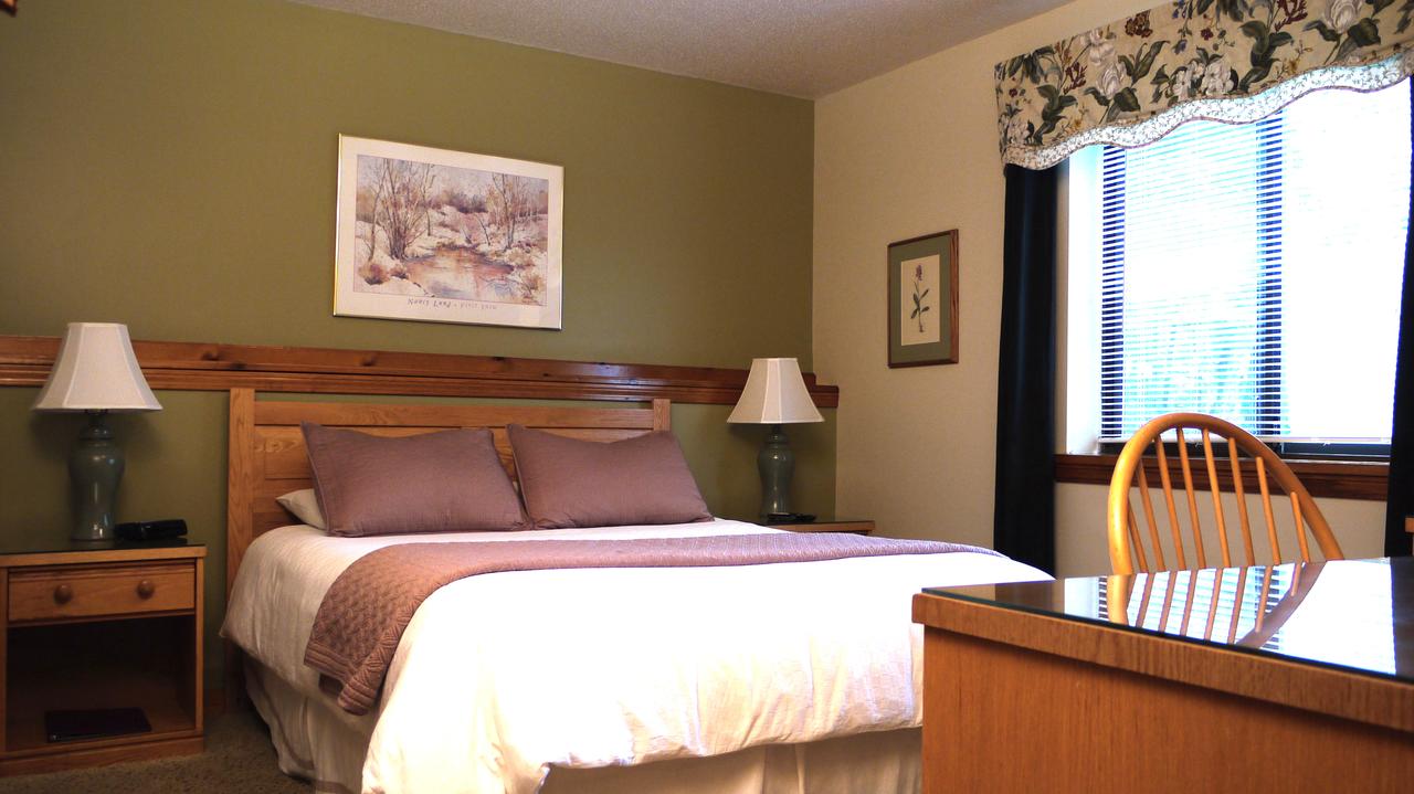 The Snowed Inn - thumb 29