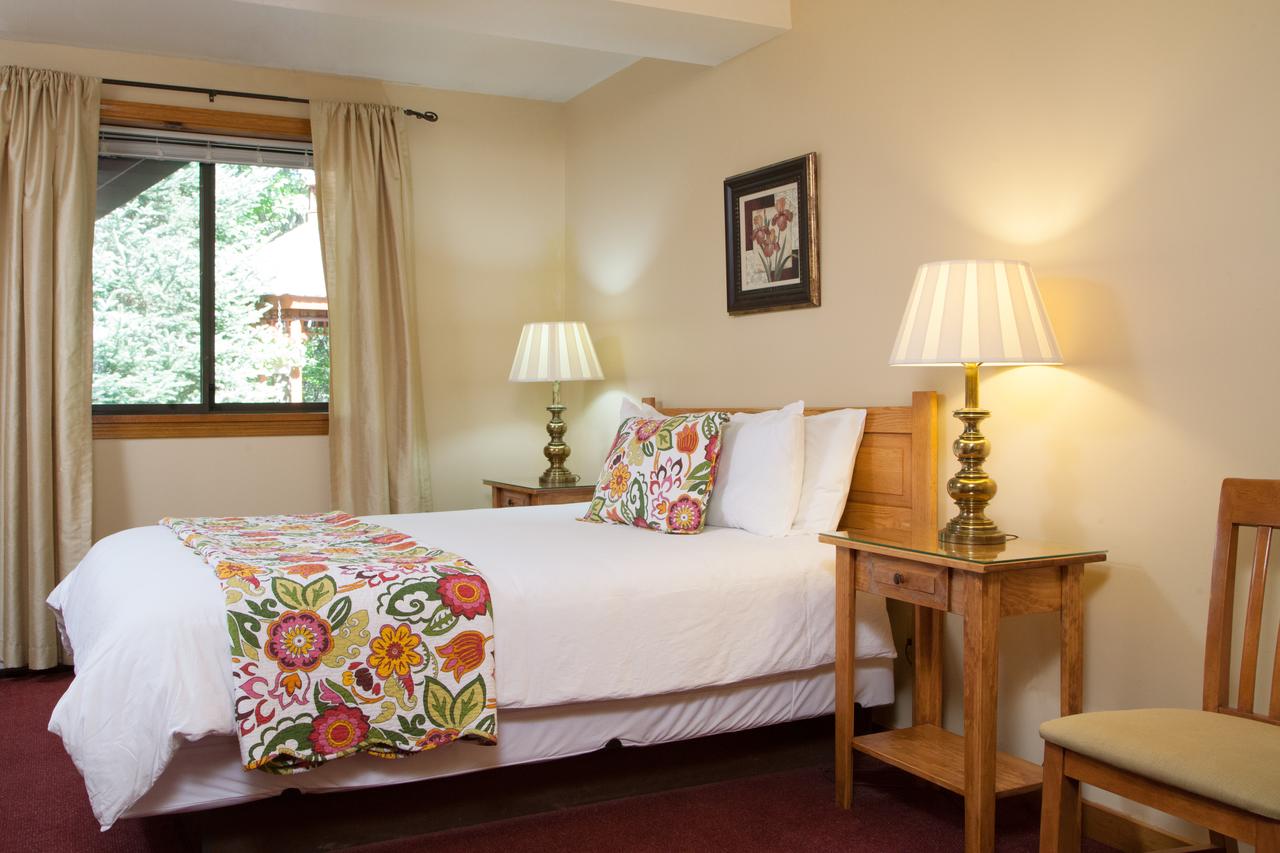 The Snowed Inn - thumb 10