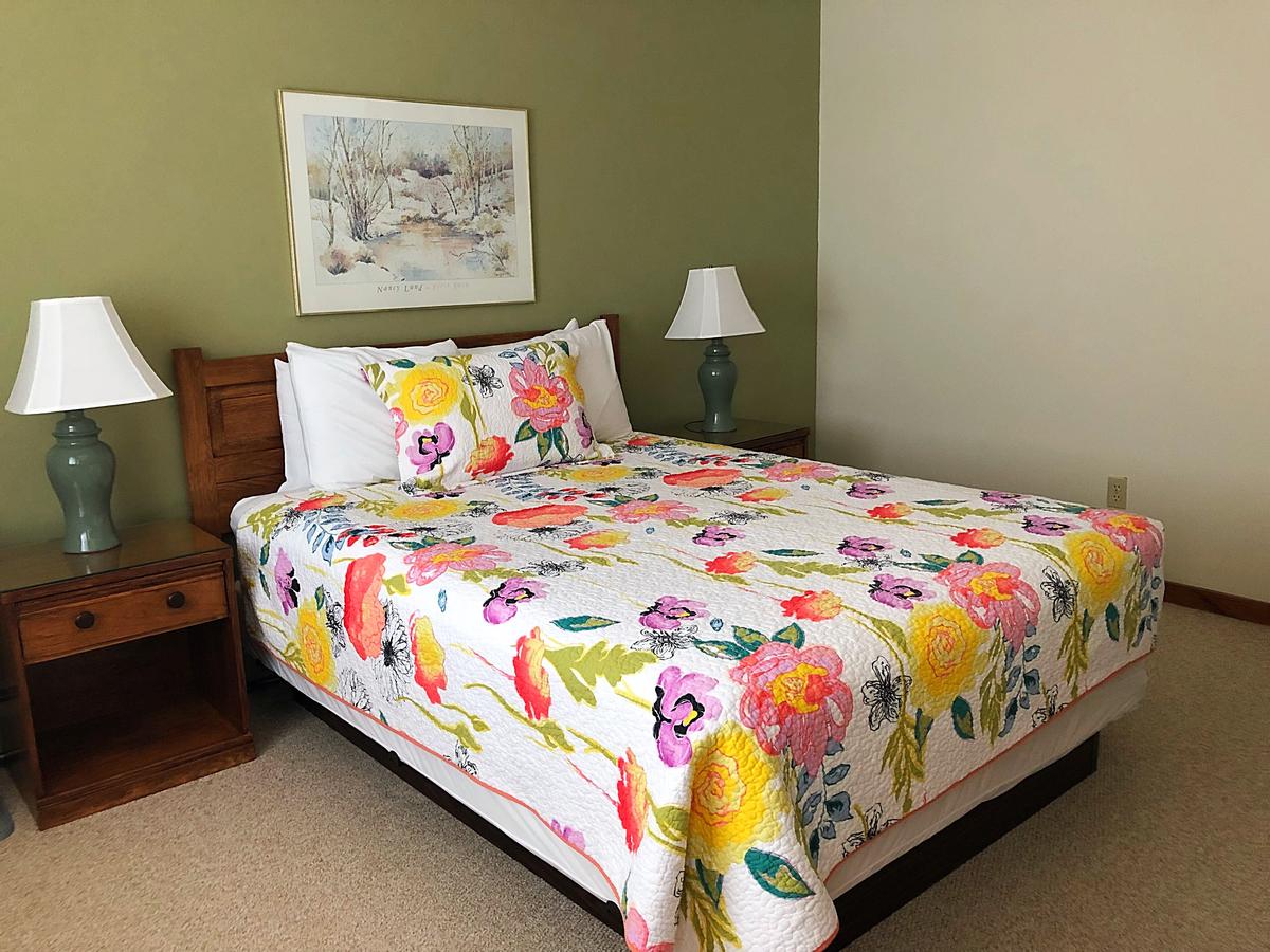 The Snowed Inn - thumb 5