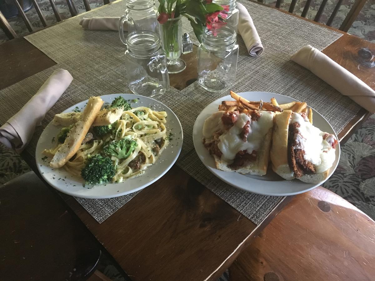 The Upper Pass Lodge - thumb 8