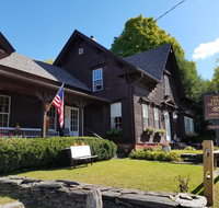 1860 House Inn and Rental Home - Tourism Bookings