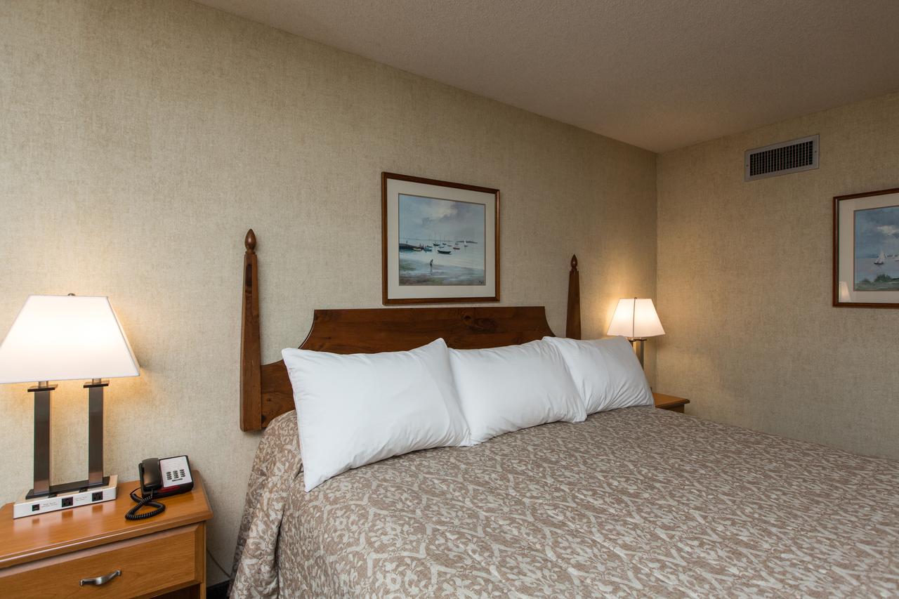 Commodores Inn - thumb 17