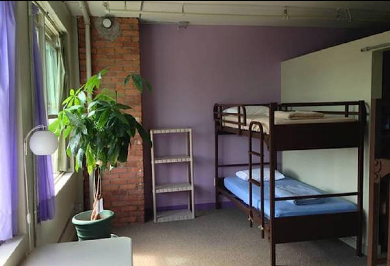 The Burlington Hostel - thumb 2