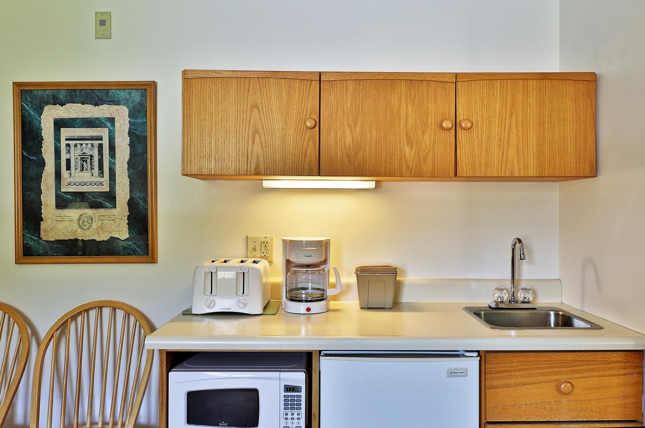 Cedarbrook One Bedroom Suite 219/221 - thumb 19