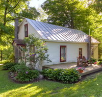 Bridgewater Country Cottage - USA Accommodation