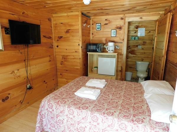 Pine Crest Motel & Cabins - thumb 11