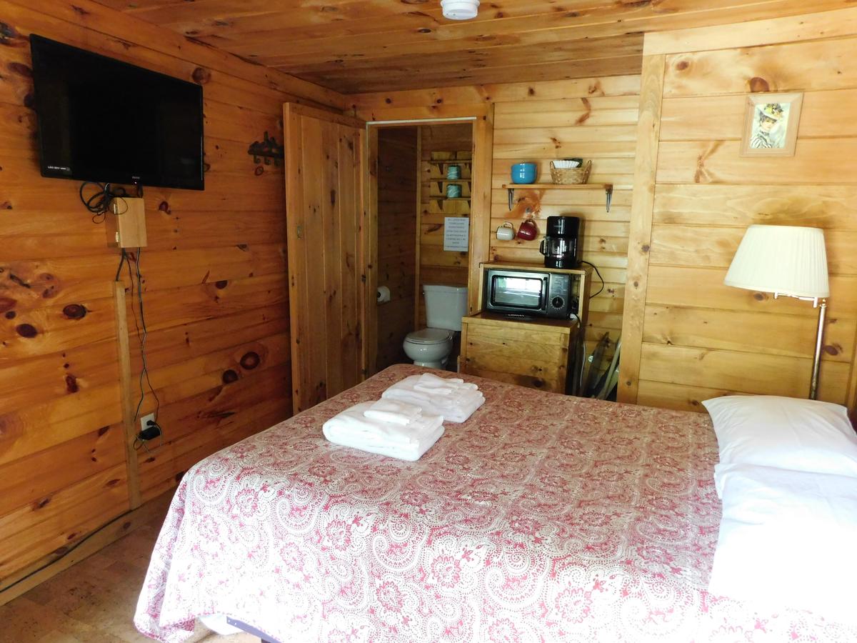 Pine Crest Motel & Cabins - thumb 22