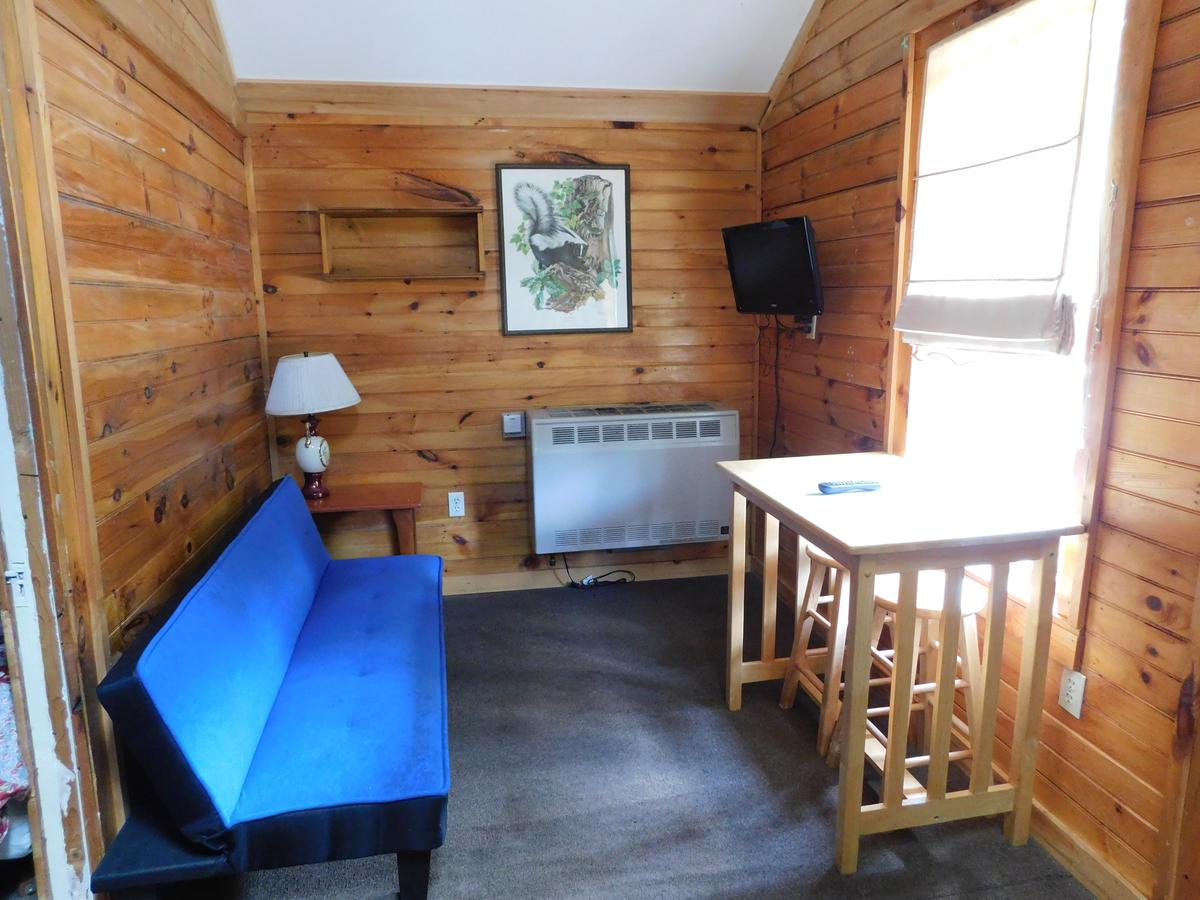 Pine Crest Motel & Cabins - thumb 39