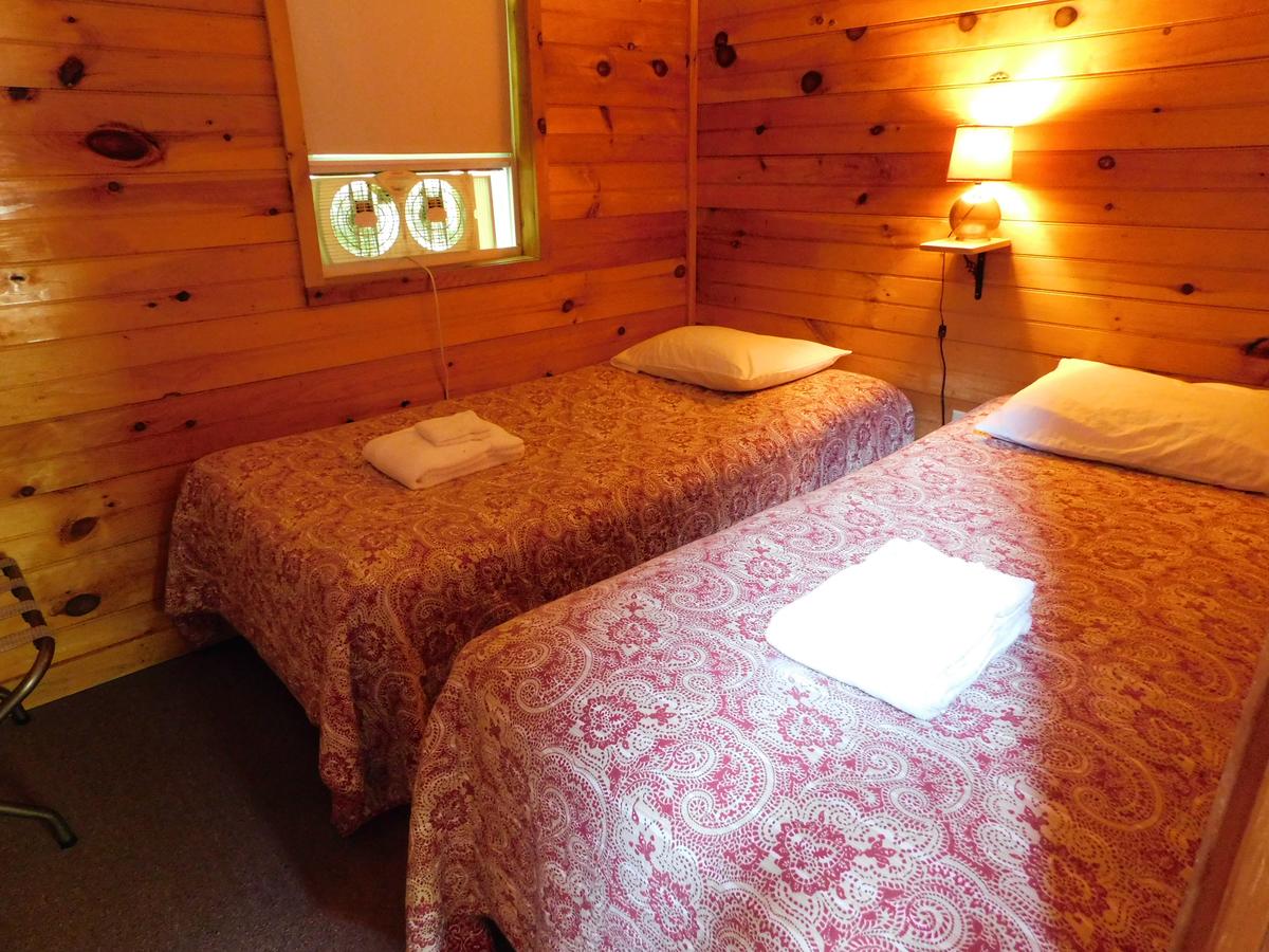 Pine Crest Motel & Cabins - thumb 33