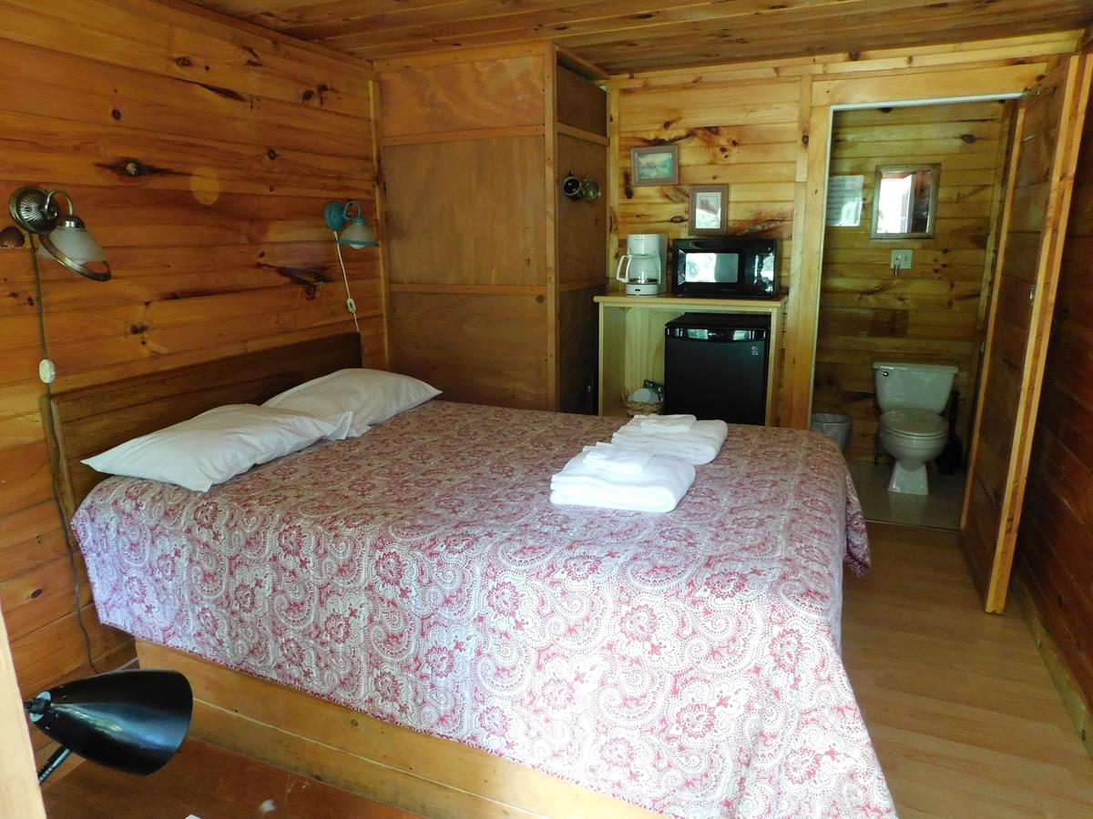 Pine Crest Motel & Cabins - thumb 24