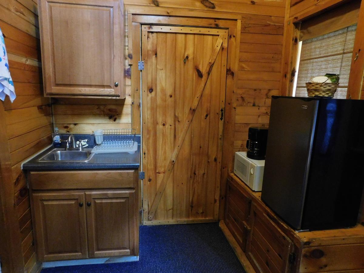 Pine Crest Motel & Cabins - thumb 27