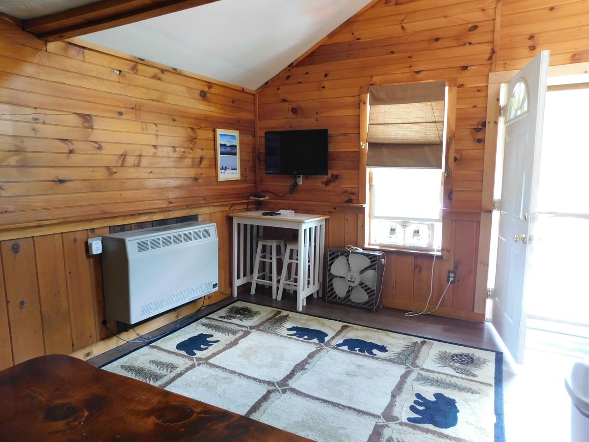 Pine Crest Motel & Cabins - thumb 44