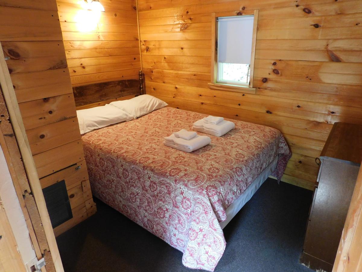 Pine Crest Motel & Cabins - thumb 37