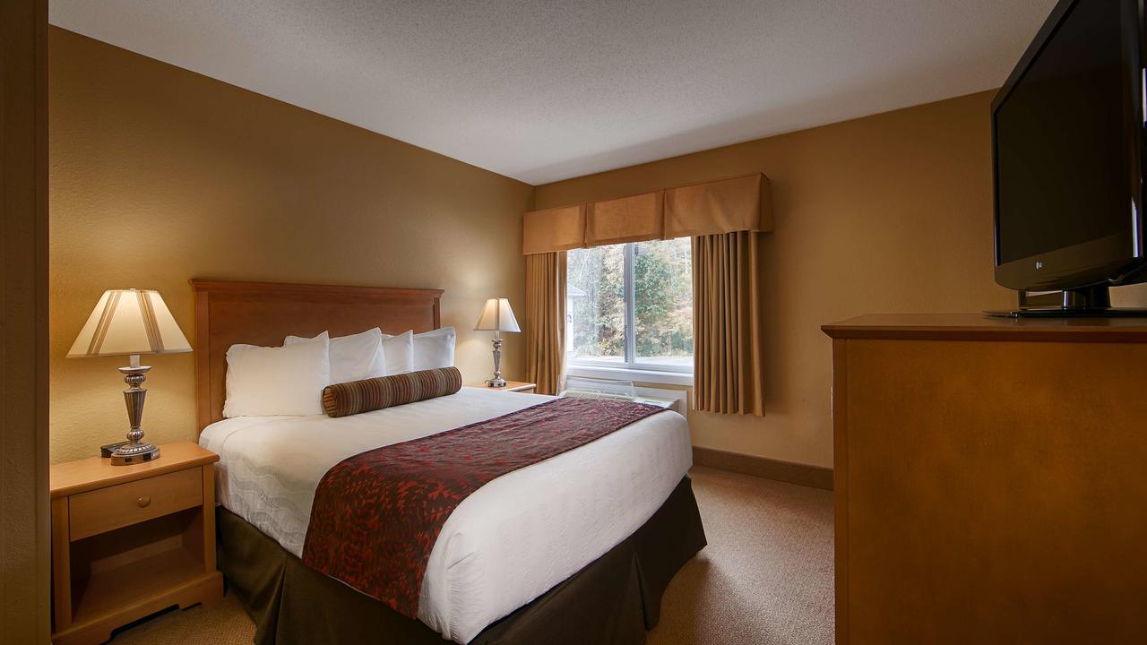 Best Western Plus Windjammer Inn & Conference Center - thumb 33