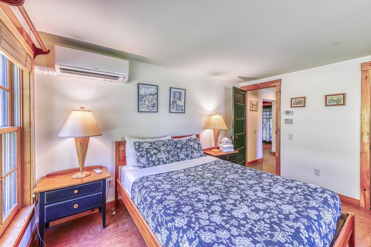 2 Bed 2 Bath Vacation Home In Charlotte - thumb 13