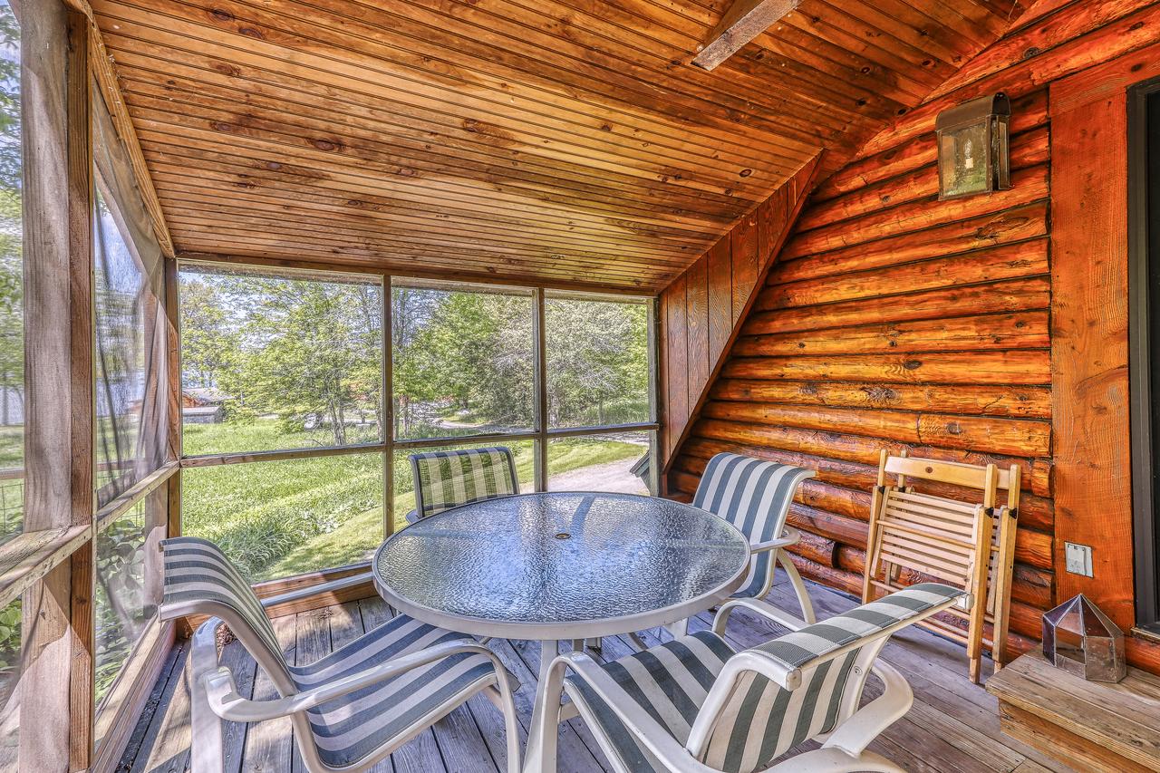 2 Bed 2 Bath Vacation Home In Charlotte - thumb 18