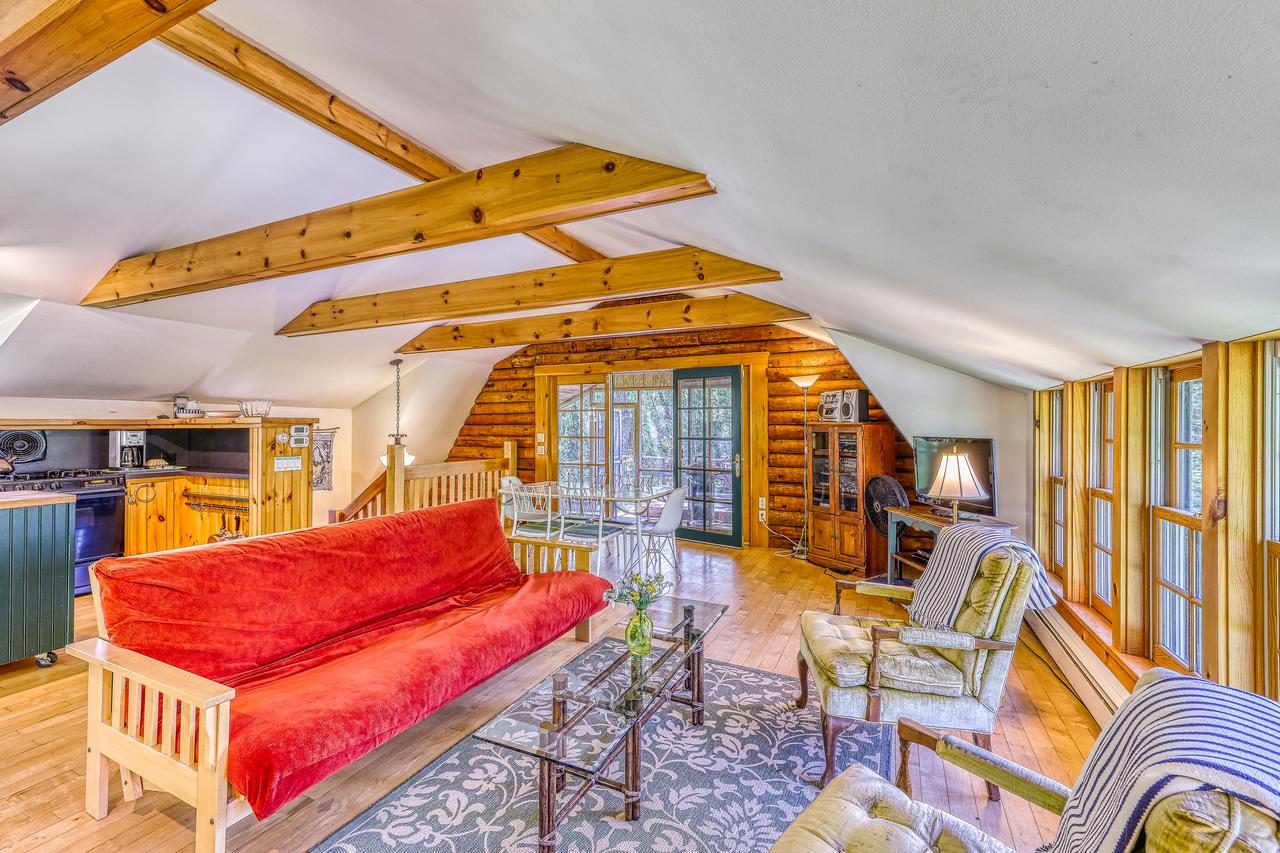 2 Bed 2 Bath Vacation Home In Charlotte - thumb 3