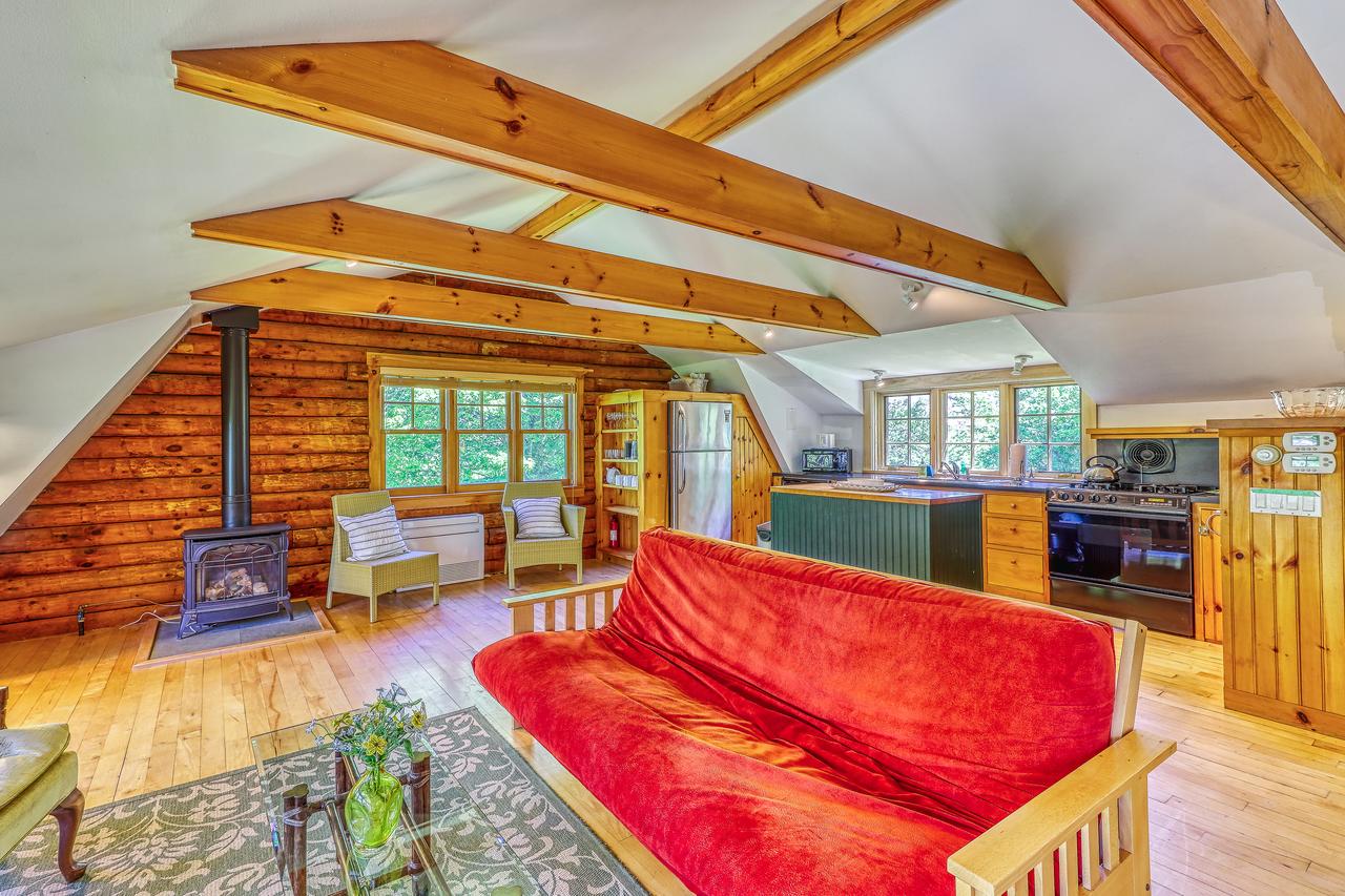 2 Bed 2 Bath Vacation Home In Charlotte - thumb 4