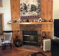 Luxury 4 Bedroom Townhouse - Tourism Bookings