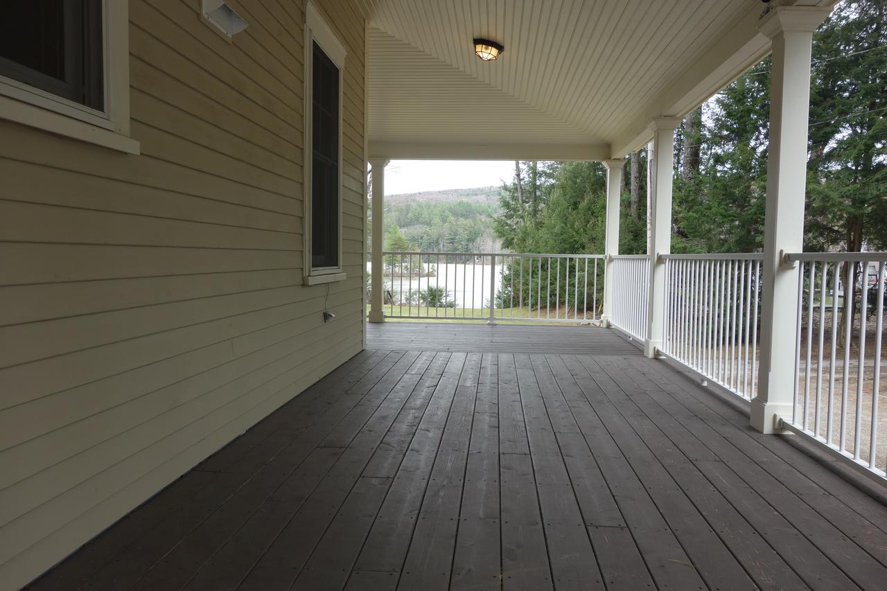 Lake Rescue LAKEFRONT! 2.6 Miles From Okemo. - thumb 8