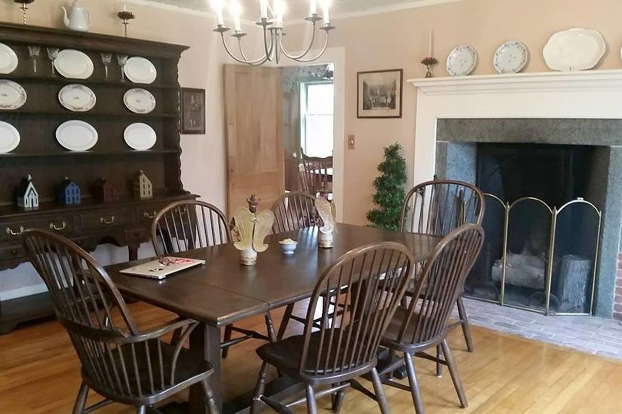 Hilltop 1780 Manchester Farm House - thumb 18