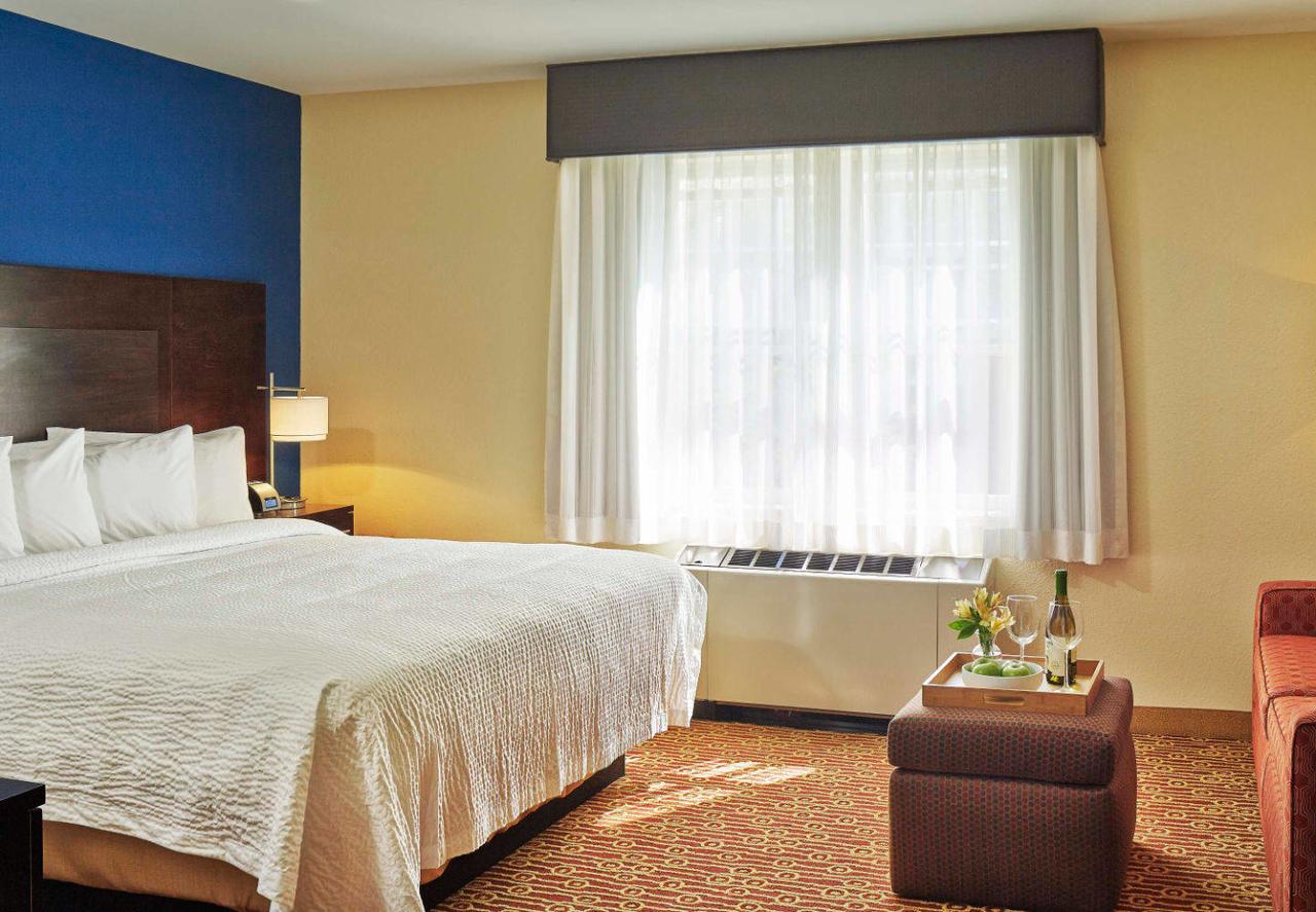 TownePlace Suites Burlington Williston - thumb 0