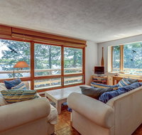 North Hero Neverland - Tourism Bookings