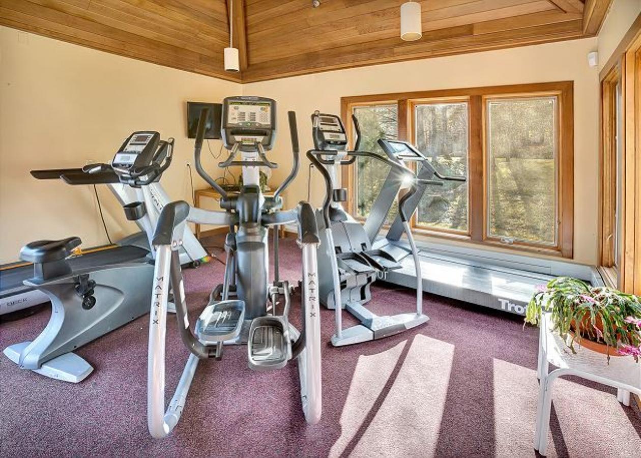 Highridge Condominium Unit B9B - thumb 11