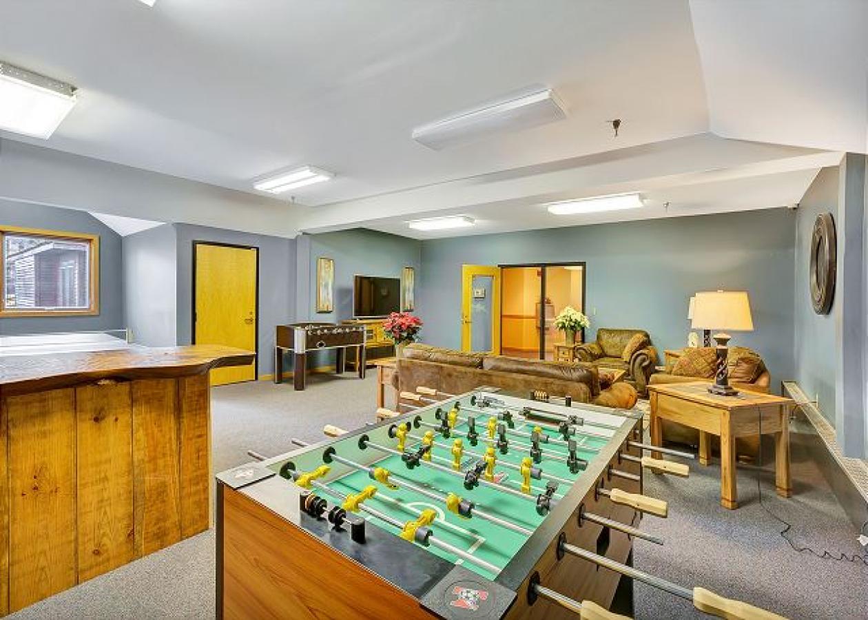 Highridge Condominium Unit B9B - thumb 14