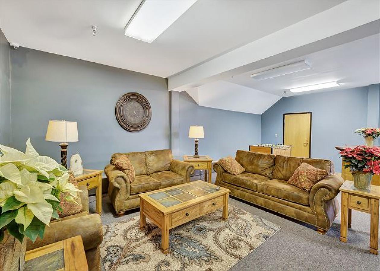 Highridge Condominium Unit B9B - thumb 13