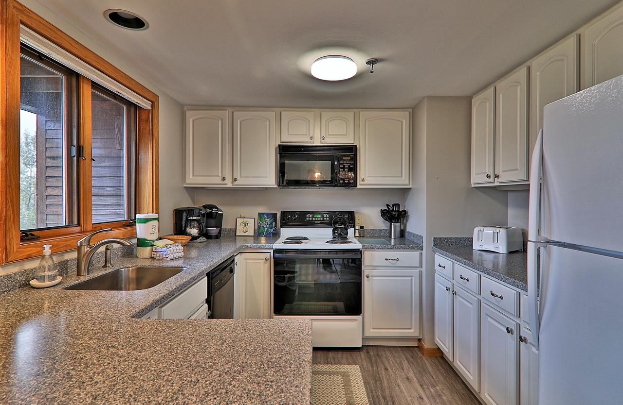 Highridge Condominium Unit B9B - thumb 2