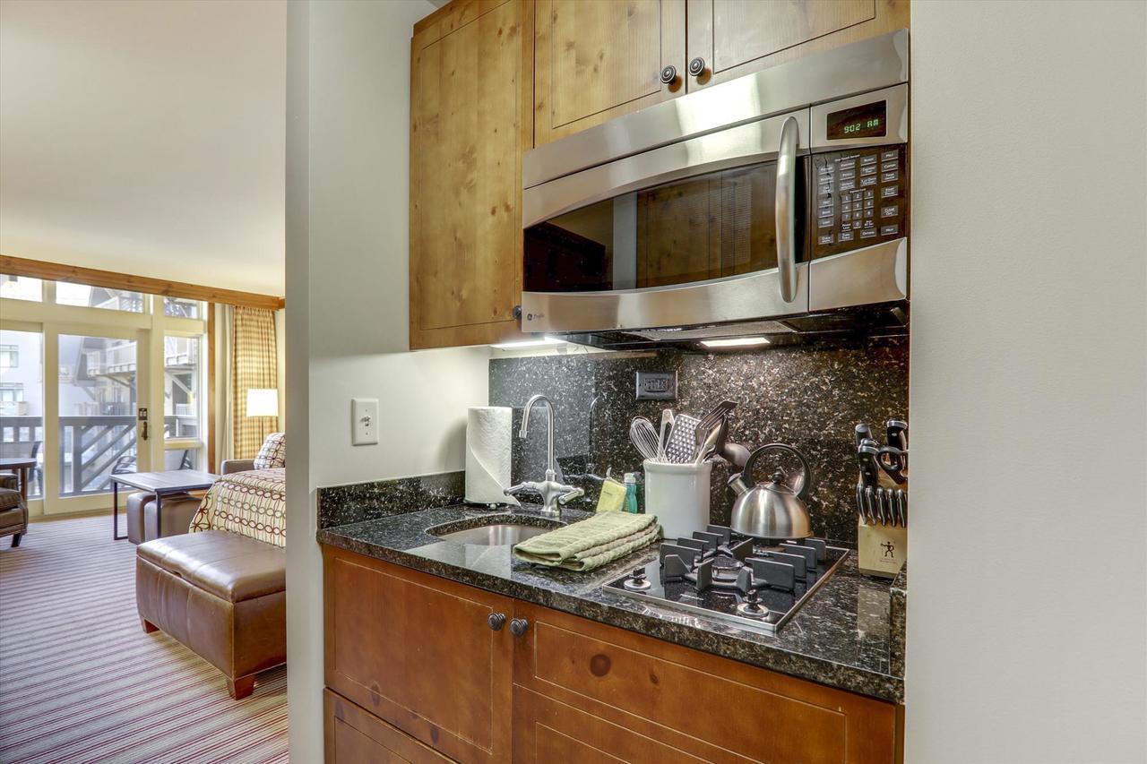 StoweBound At The Lodge At Spruce Peak - thumb 9