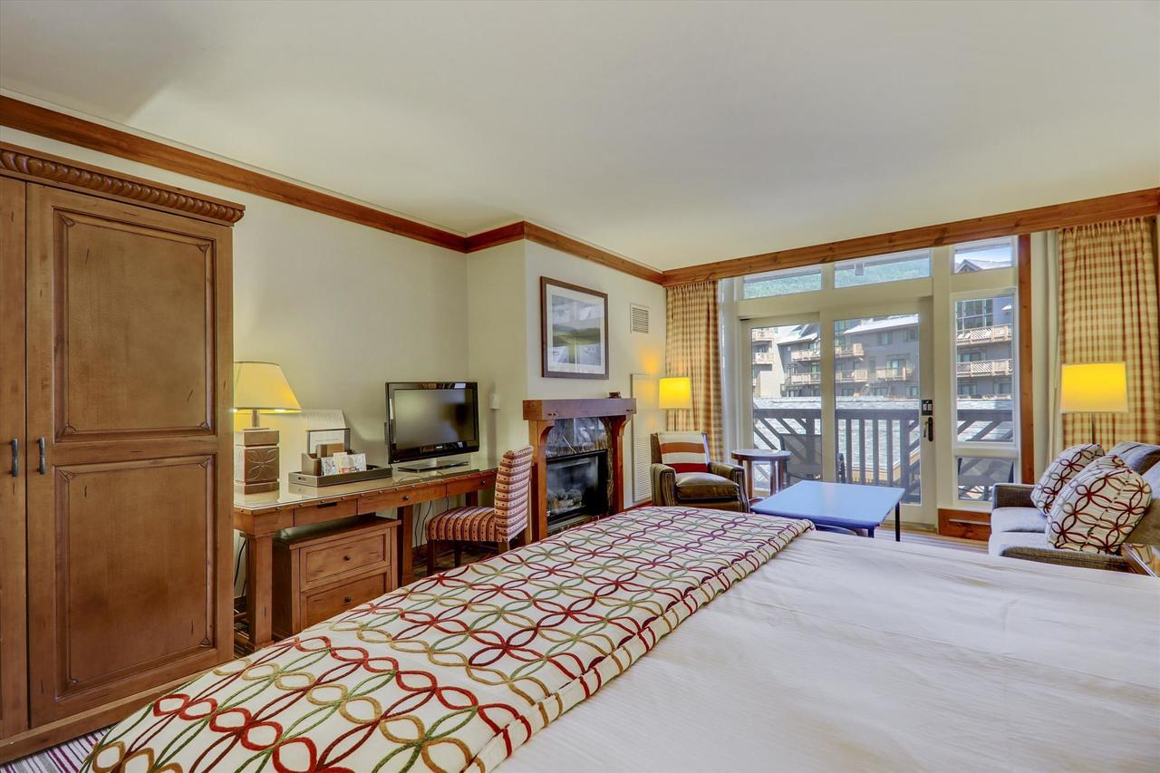 StoweBound At The Lodge At Spruce Peak - thumb 29