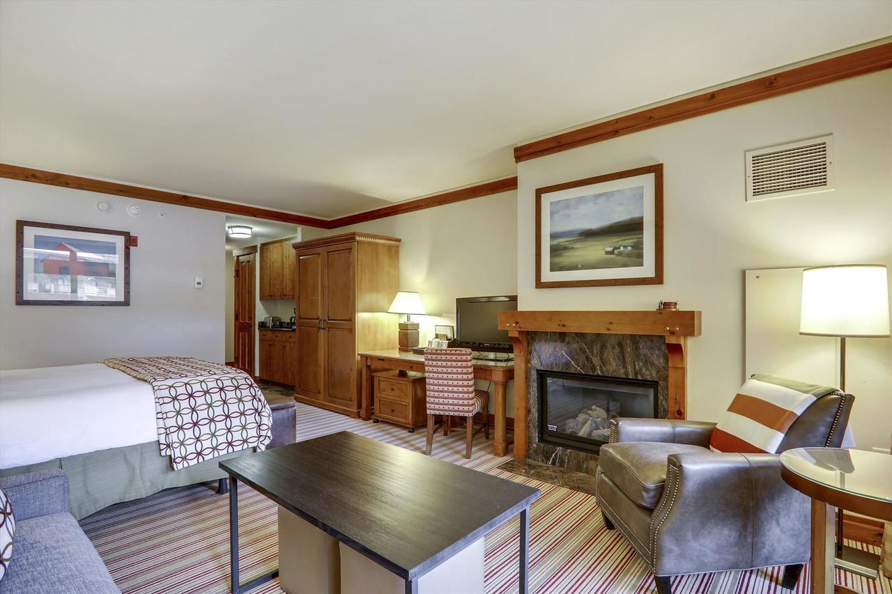 StoweBound At The Lodge At Spruce Peak - thumb 31