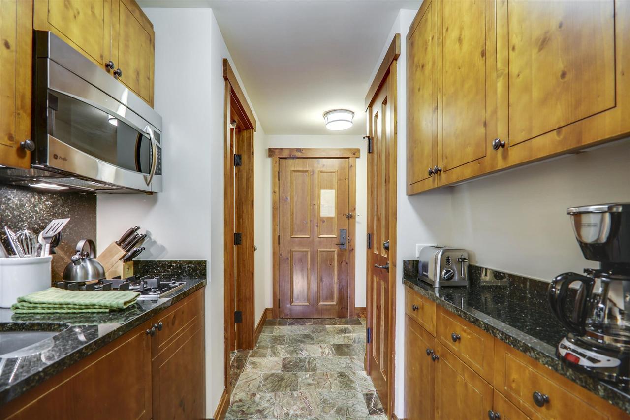 StoweBound At The Lodge At Spruce Peak - thumb 16