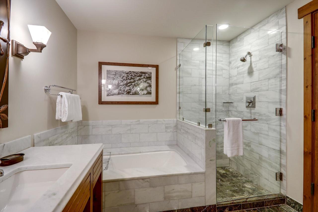 StoweBound At The Lodge At Spruce Peak - thumb 5