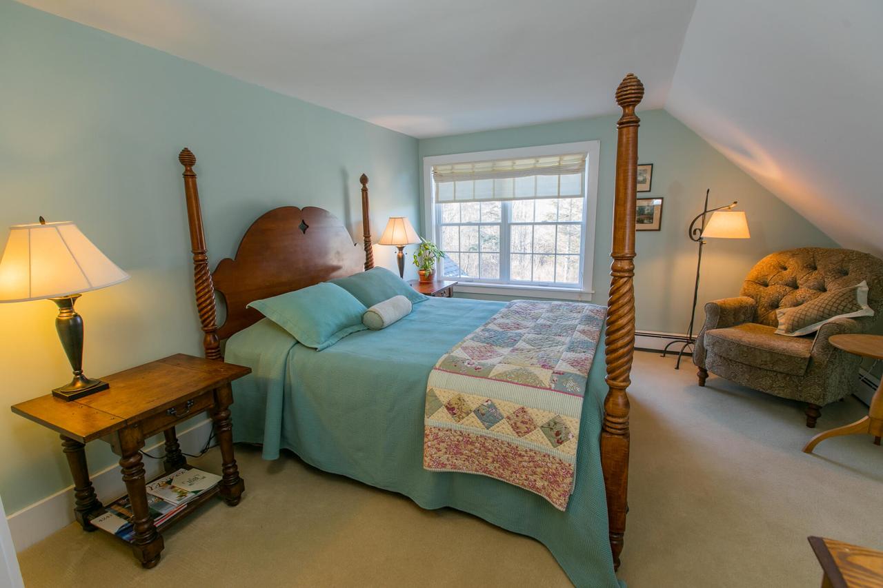 The Red Clover Inn - thumb 16