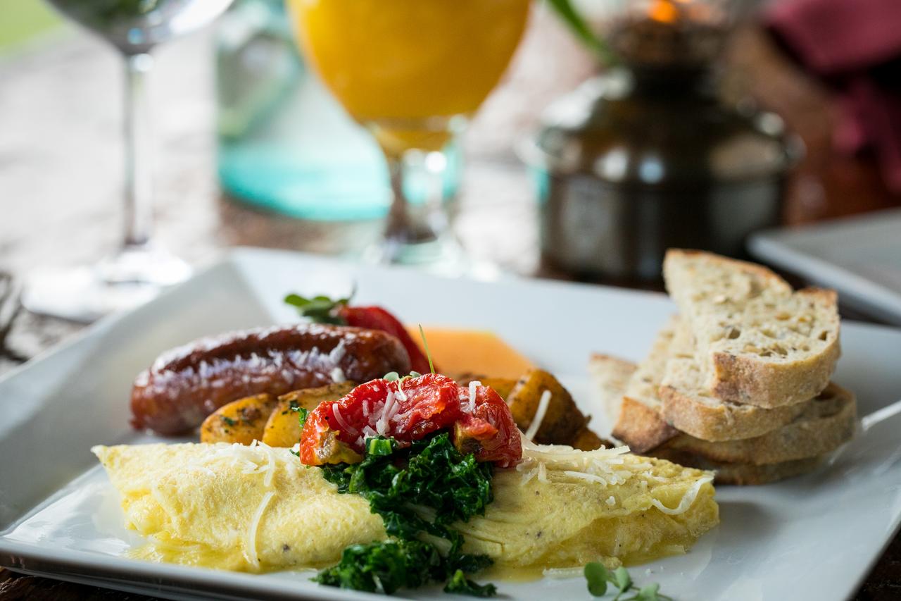 The Red Clover Inn - thumb 4