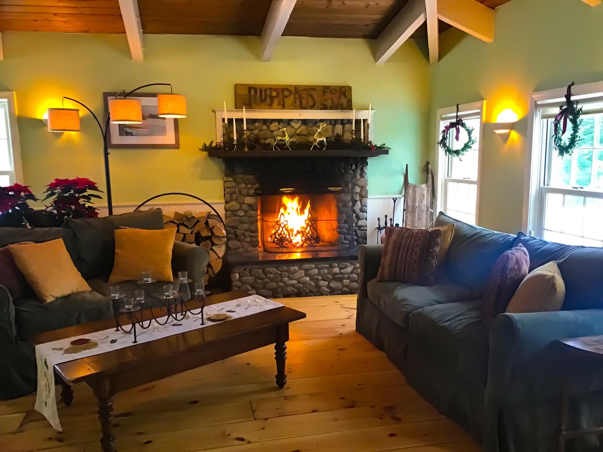 The Red Clover Inn - thumb 18