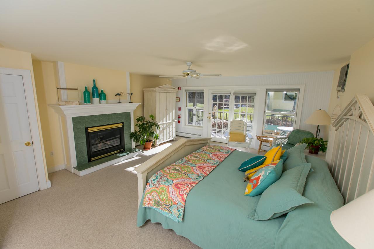 The Red Clover Inn - thumb 10