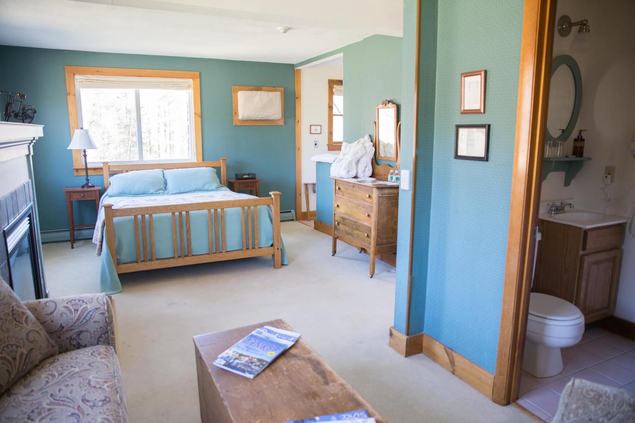 The Red Clover Inn - thumb 13