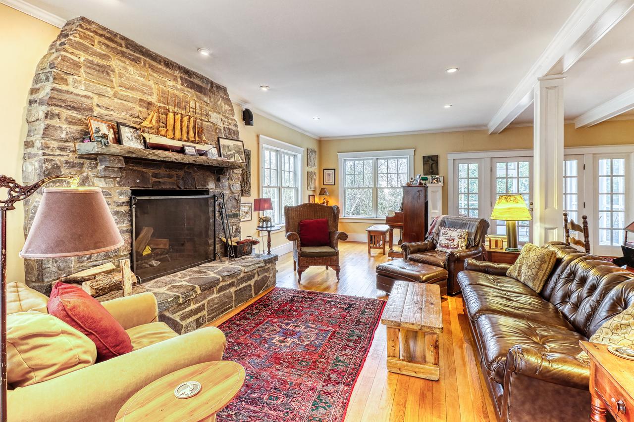 Fern Hill Retreat - thumb 1