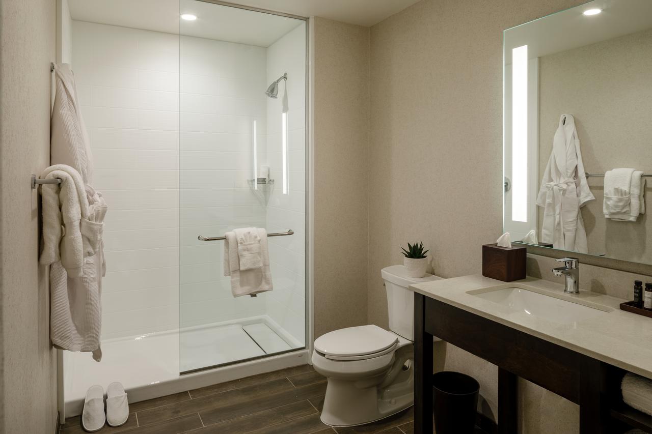 Hotel Madison & Shenandoah Conference Ctr. - thumb 34