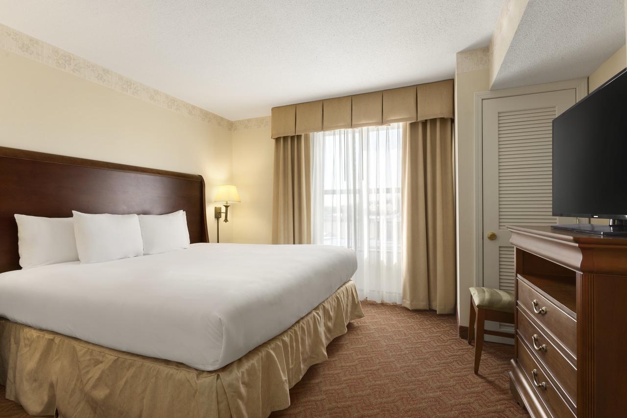 Country Inn & Suites By Radisson, Potomac Mills Woodbridge, VA - thumb 3