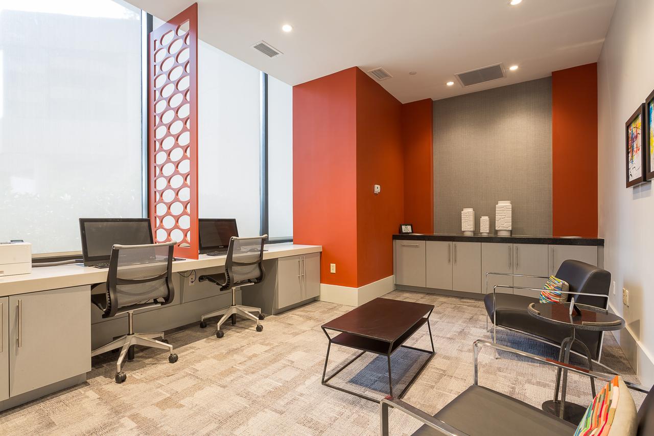 Oakwood Crystal City - thumb 1