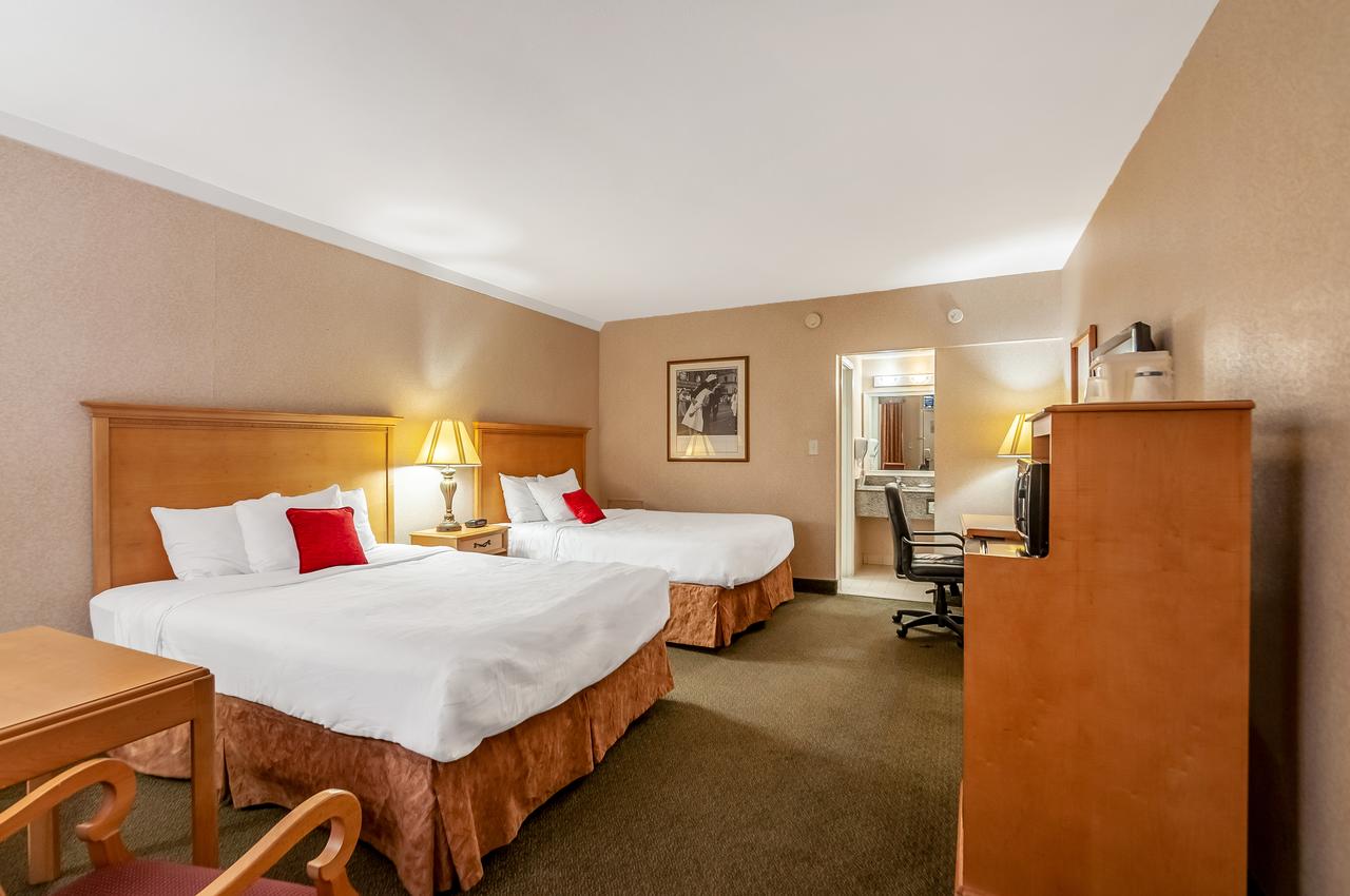 Red Lion Hotel Rosslyn Iwo Jima - thumb 28