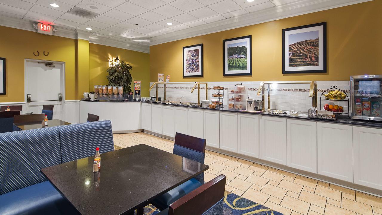 Best Western Leesburg - thumb 31